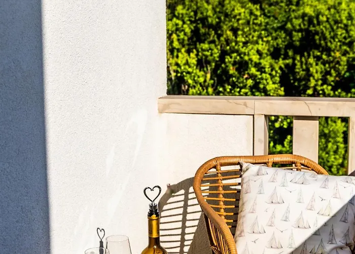 Nest * Cavtat