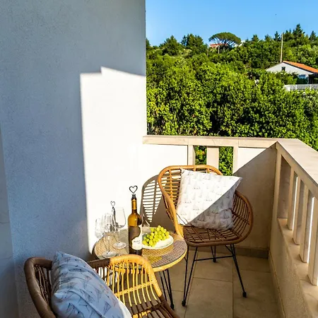 Apartment Nest Cavtat