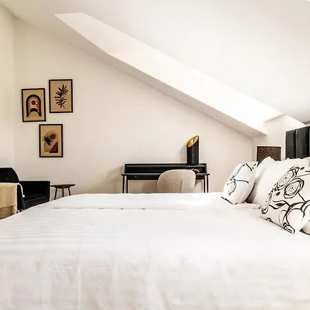 Apartment Nest *